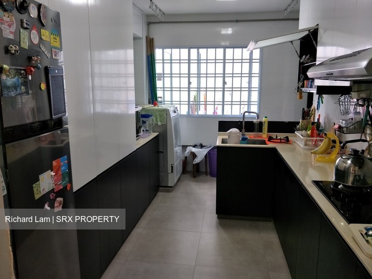 Blk 760 Jurong West Street 74 (Jurong West), HDB Executive #176118332